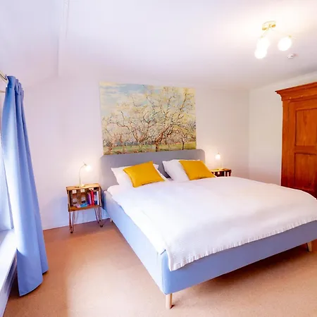 Holiday home Birds-nest Balkon Waldblick Kamin Darstein