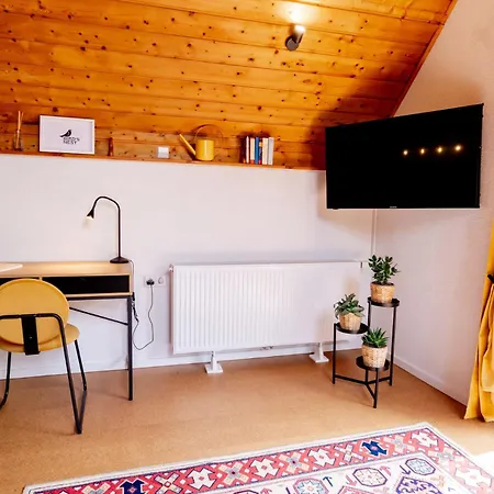 Birds-nest Balkon Waldblick Kamin Semesterbostad