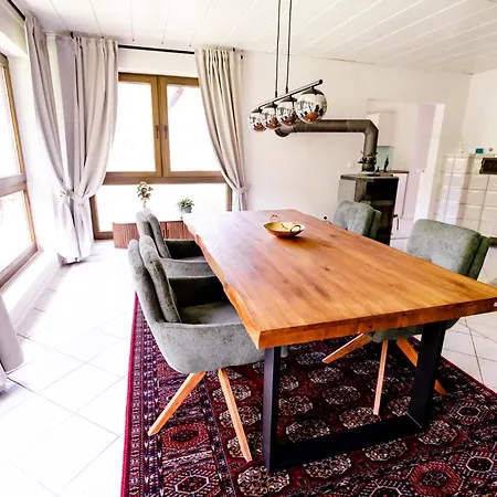 Holiday home Birds-nest Balkon Waldblick Kamin