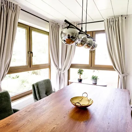 Holiday home Birds-nest Balkon Waldblick Kamin