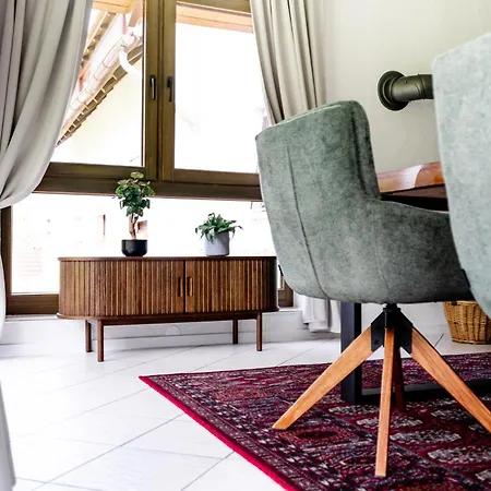 Birds-nest Balkon Waldblick Kamin Semesterbostad *