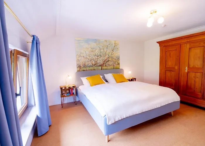 Dom wakacyjny Birds-nest Balkon Waldblick Kamin Darstein